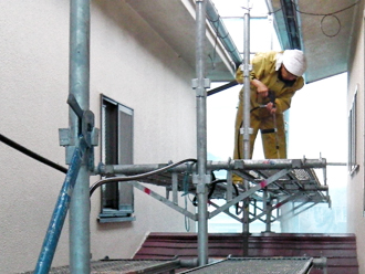 神奈川県横浜市中区 屋根塗装　高圧洗浄