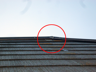 横浜市港北区 屋根の板金浮き