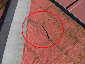 横浜市港南区　スレート割れ