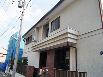 横浜市港北区 屋根の板金浮き