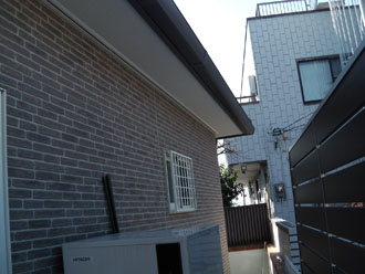 お隣さんとの距離