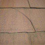 杉並区の屋根塗装前点検　スレート屋根　スレート屋根材の欠け