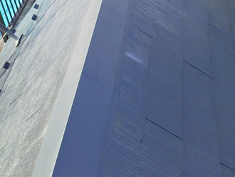 棟板金交換工事完了1