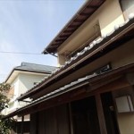 雪対策　雨樋、屋根　全景