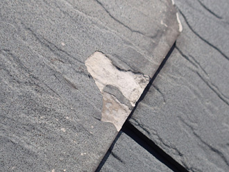 屋根材の塗膜剥離