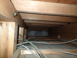 雨漏りの調査　富津市009_R