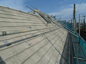 屋根塗装下塗りの足場