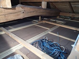 浦安市瓦屋根雨漏り002