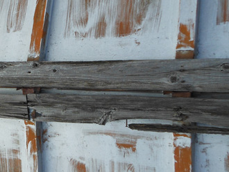 千葉市稲毛区　現地調査　屋根の様子　飛散した棟板金