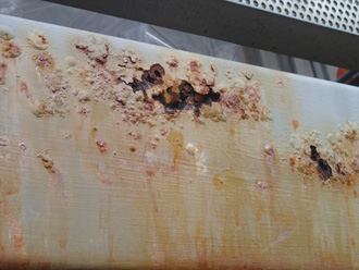 鉄骨階段のサビ　膨れ