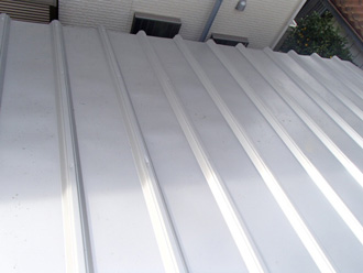 千葉市美浜区　屋根カバー工法　完了