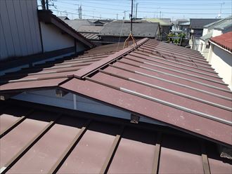 船橋市瓦棒雨漏り点検004