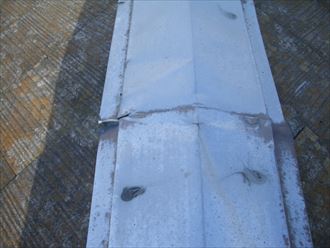 棟板金,隙間,浮き