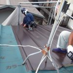 屋根材の設置