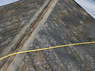 葛飾区　屋根カバー工法　棟板金撤去