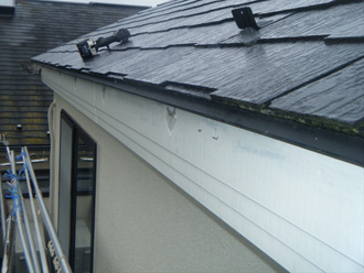 荒川区　雨樋交換　雨樋を撤去