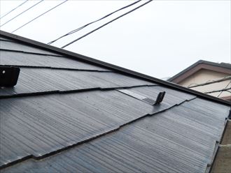 スレート屋根,棟板金