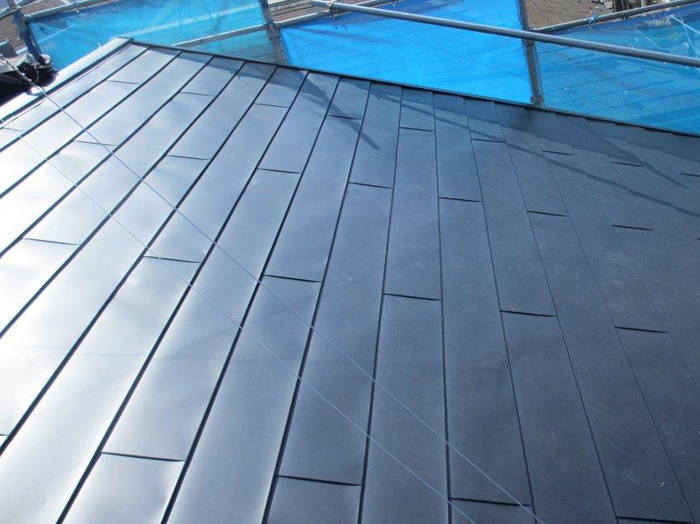 川崎市中原区　屋根カバー工法完了
