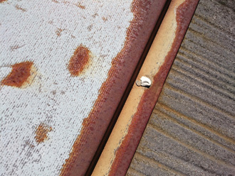 川崎市高津区　板金部分が錆びている