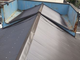 屋根カバー完了