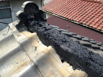 川崎市宮前区　南蛮漆喰を詰める