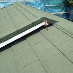 川崎市宮前区｜釉薬瓦の屋根から金属屋根材（エコグラーニ）の屋根へ葺き替え