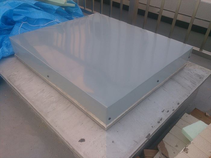 トップライトカバー