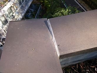 笠木の継ぎ目シール