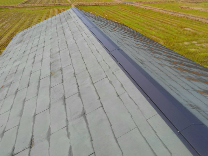 棟板金交換完了