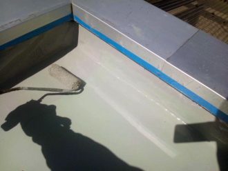 トップコートを塗布