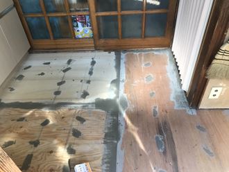 床パテ処理