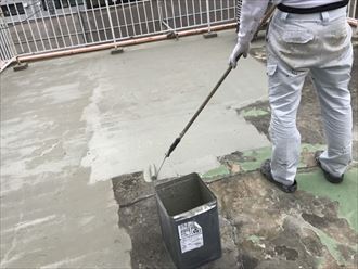 樹脂モルタルで下地調整