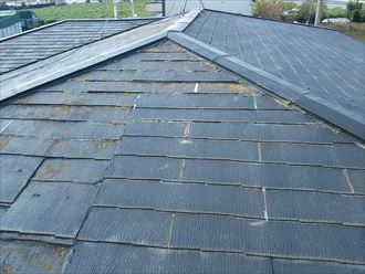 スレート屋根材の経年劣化