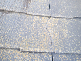 スレートの亀裂