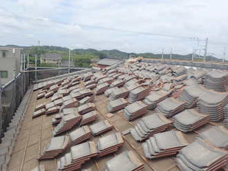 瓦屋根の解体