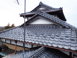 入母屋造り外観