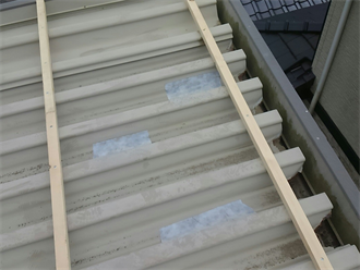 防水テープでの処理後下地形成