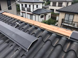 新しい貫板を設置