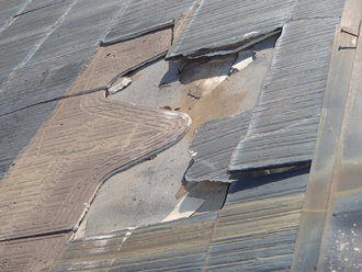 野地板まで破損していました