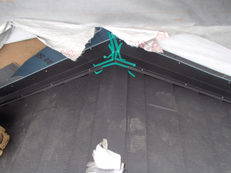 合わせ目をコーキング