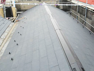 棟板金の設置完了