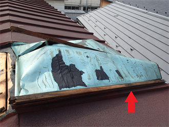 貫板の経年劣化