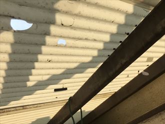 飛来物による波板破損