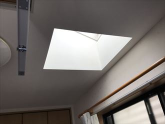 天窓部分での雨漏り