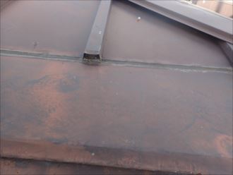 木更津市　コーキングによる不適切な施工