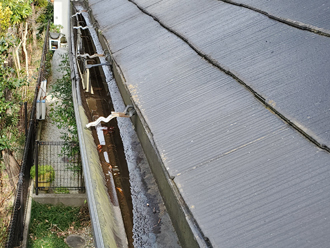 雨樋歪み