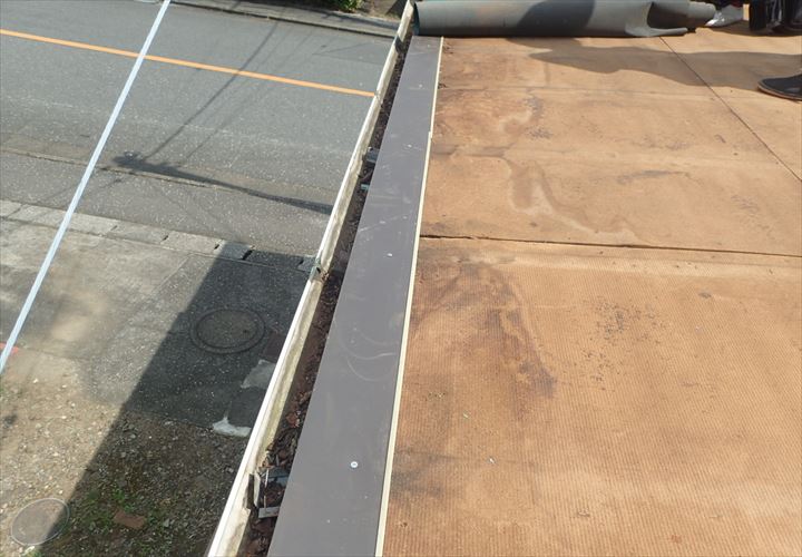 木更津市　軒先唐草の設置