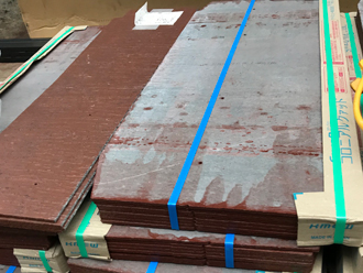 コロニアルクァッド