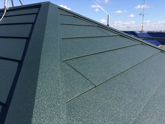 ガルバリウム屋根