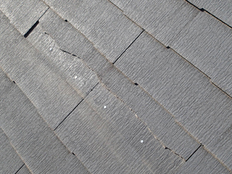 化粧スレート　割れ